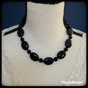 VTG Onyx Bead Knotted Collar Necklace